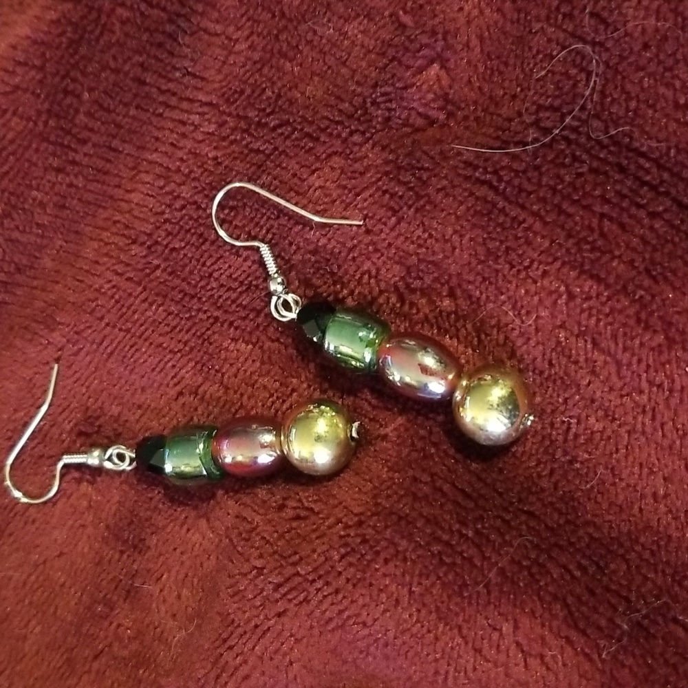 Boho Dangle Earrings Gold Red Green. Hypoallergenic. Womens, Kids 0007/13/115
